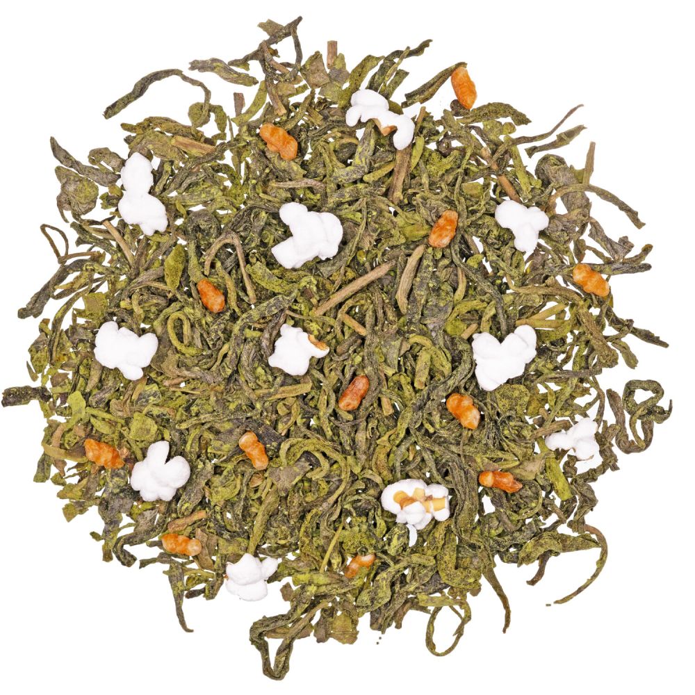 lose Grünteemischung auf hellem Untergrund