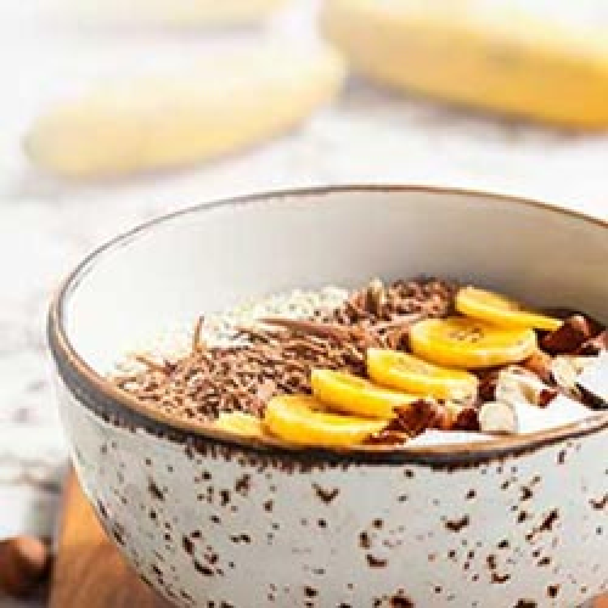 Entdecken Sie die vielfältige Auswahl an hochwertigen Lebensmitteln bei Honig Reinmuth.