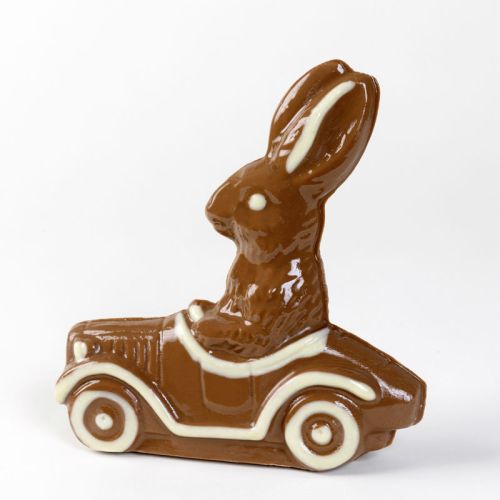 Autofahrer-Osterhase