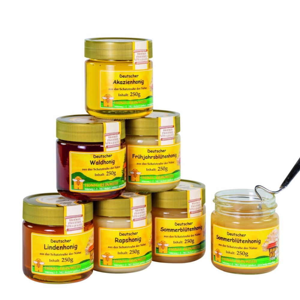 Honigpaket zur Pyramide gestapelt