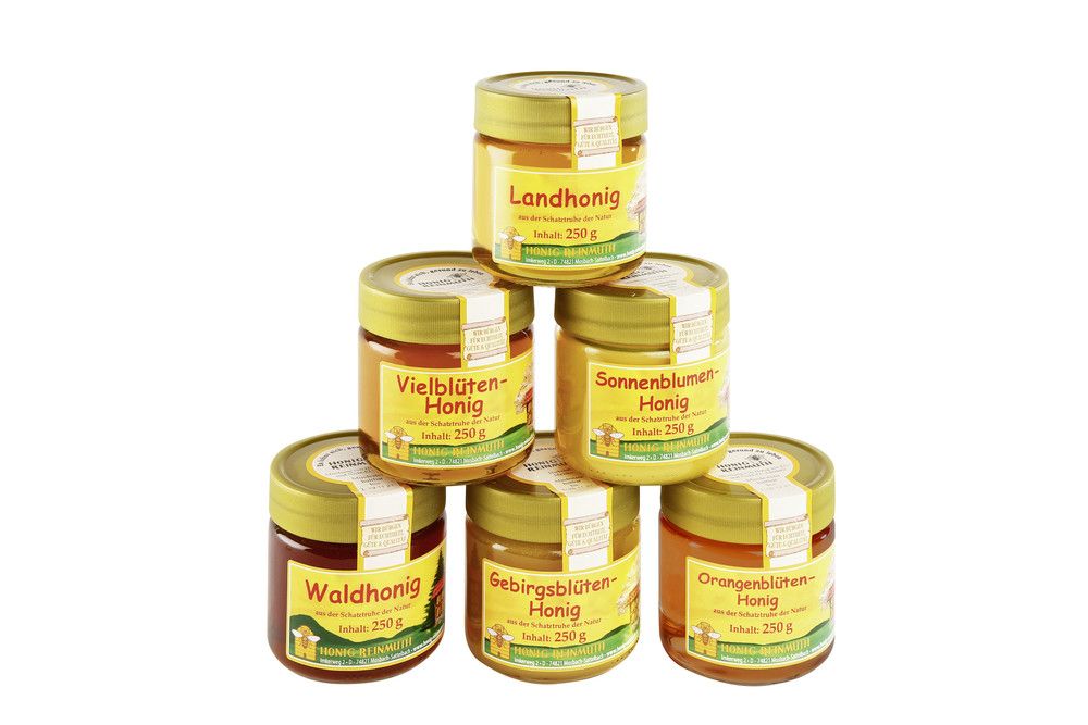 Honigpaket zur Pyramide gestapelt